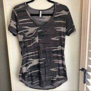 Z supply camo T-shirt
